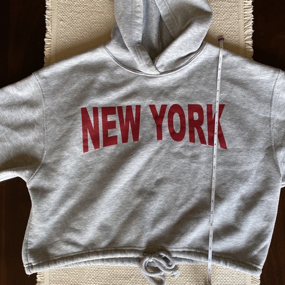 ZARA New York Fleece Lined Sweatshirt - Picture 6 of 7